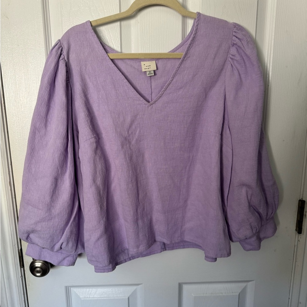 Universal Thread Lilac V-Neck Blouse
